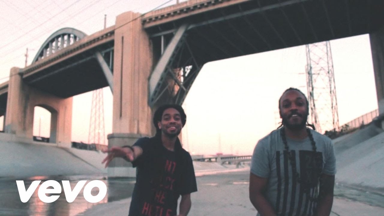 Divine ScienZe ft Blu, Sene, Britain Parker – “Happiness Is”