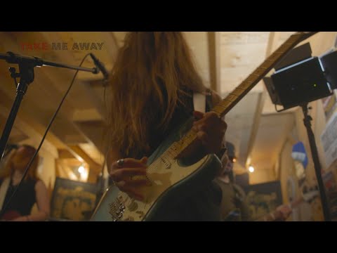 Zenab Jaber - Take Me Away (Cover)