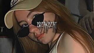 Download lagu DJ AKU MAH APA ATUH - BREAKBEAT mp3