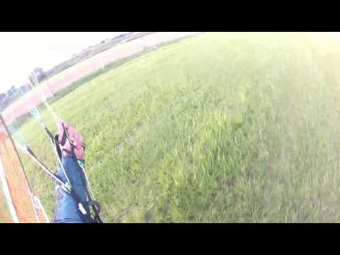 Decolagem Alpina de Paramotor