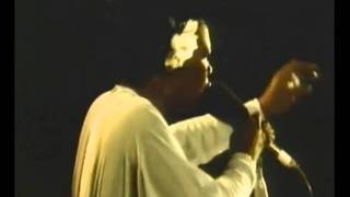 Esther Phillips sings Billie Holiday live !!!
