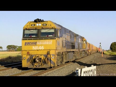 MA5 Container Train with NR46 & NR45 (6/12/2016) - PoathTV Australian Railways