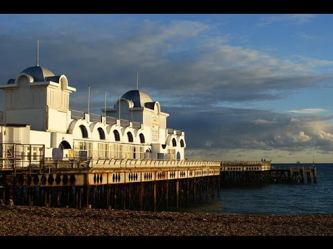 Places to see in ( Portsmouth - UK ) South Parade Pier
