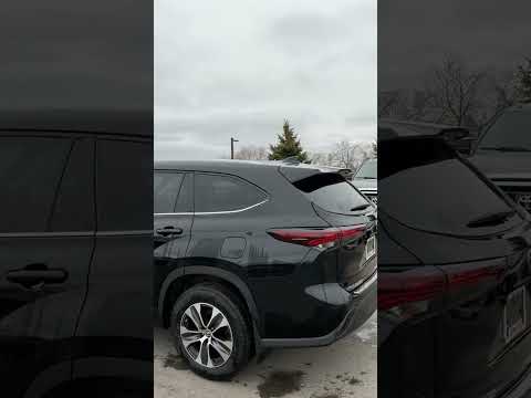 2025 Toyota Highlander Hybrid XLE AWD in Black for sale at Forbes Waterloo Toyota in Waterloo, ON