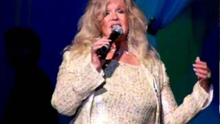CONNIE STEVENS ONSTAGE