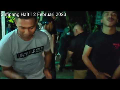 Narwaja Two Band - Lo Gue End di simpang halt Taiping 12 Februari 2023