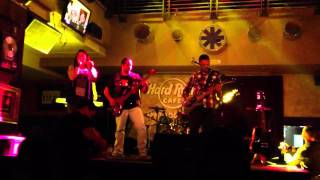 Puertas abiertas by Oda