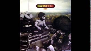 13. Blackalicious - Smithzonian Institute of Rhyme (featuring Lateef)