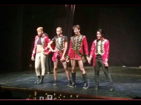 GUYS: 2NE1 - 'FIRE' Cover @ Festival K-POP Bahia 170701