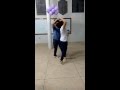 Diego e Milena dançando forró 