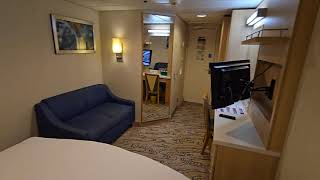 Inside Cabin Liberty of the Seas 6445