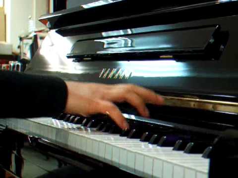 Chariots of Fire on piano (another version by Adelle Shine)