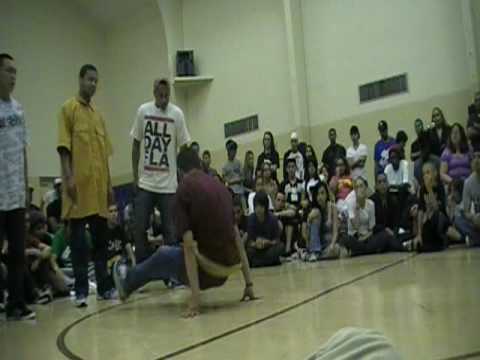 Full Blown Soul Semi-Final: Grimey Savage Tungs Vs. Backyard Funk