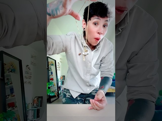 Vídeo relacionado con 1 anillo y cadena (anillo grande), trucos mágicos, anillo de nudo de metal en cadena, magia, ilusiones, trucos, mentalismo, utilería, juguete (plateado)