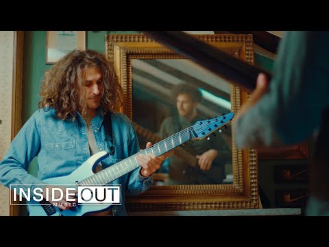 ASYMMETRIC UNIVERSE – Coquelicot feat. Richard Henshall (OFFICIAL VIDEO)