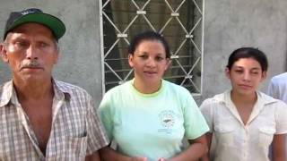 preview picture of video 'Yanetzi Ortiz and her family (Isletas, Honduras)'