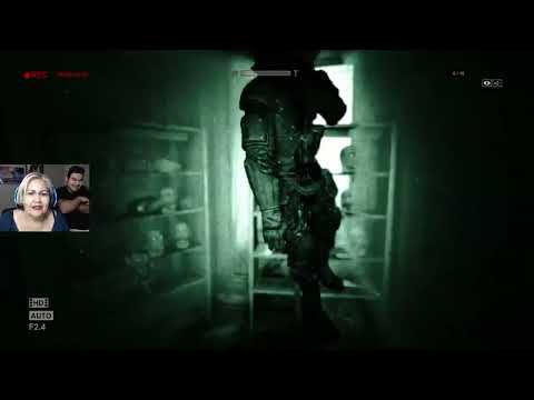 Mom Plays Outlast for the FIRST TIME!!!