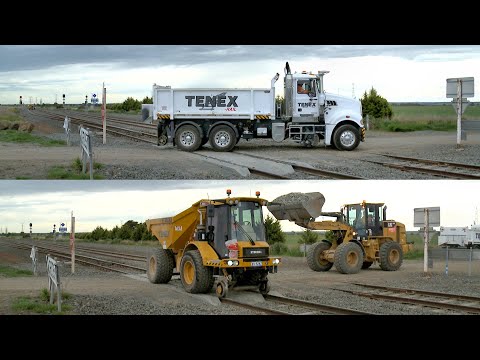 TENEX Rail Mack Trident 535 & Hydrema 912ES Articulated Hi-Rail Dump Truck (17/9/2021) - PoathTV
