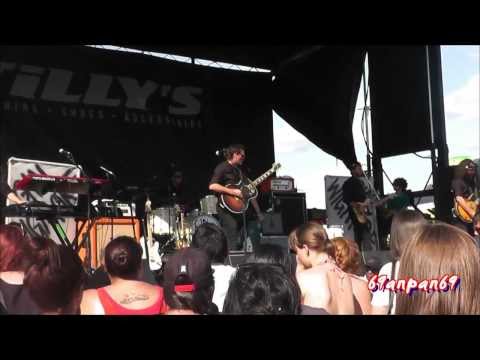 Gin Wigmore - Warped Tour 2013/08/03 San Antonio,TX