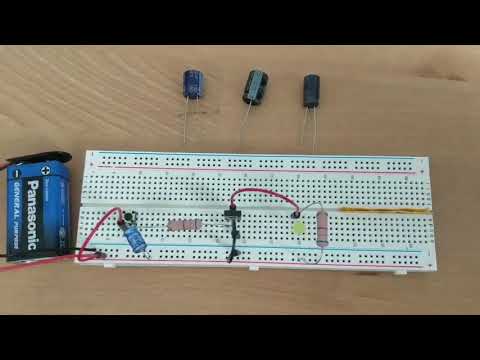 Ausschaltverzögerung mit Kondensator und Transistor - Versuch auf der Steckplatine - Technik