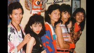 Download lagu Slank - Percuma 1993 mp3