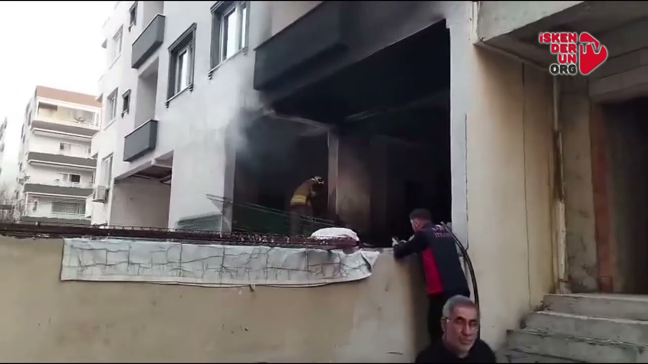 Boş Binada Çıkan Yangın Korkuttu!