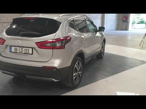 Nissan QASHQAI 1.5 DSL SV Premium Part Leather 18 - Image 2