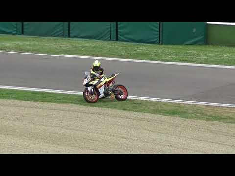 supersport 300 crash acque minerali