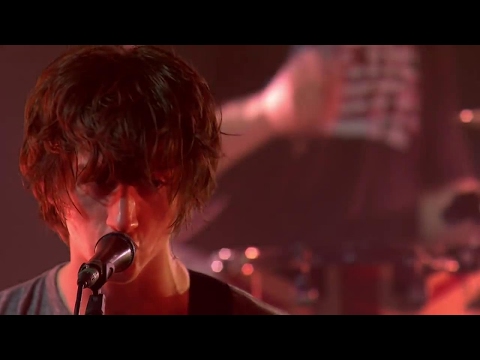 Arctic Monkeys - Do Me A Favour @ iTunes Festival 2011 - HD 1080p