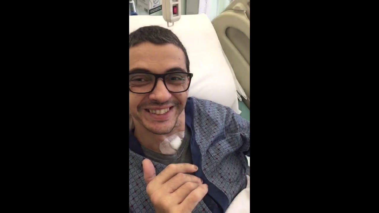 Tactee - Quadriplegic eating -   Fisioterapia - activities of daily living