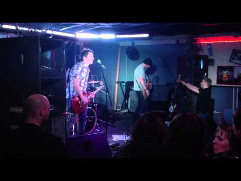 Default City - Не до меня (Гран Бурбон)