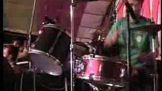 Download lagu Sera - Punk Rock Jalanan mp3