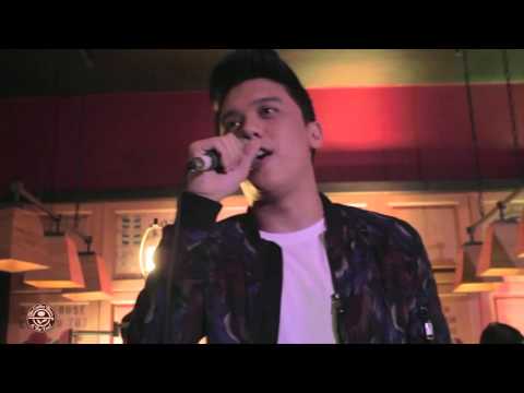 Tim Pavino - Forevermore (a Side A cover) Live at the Stages Sessions