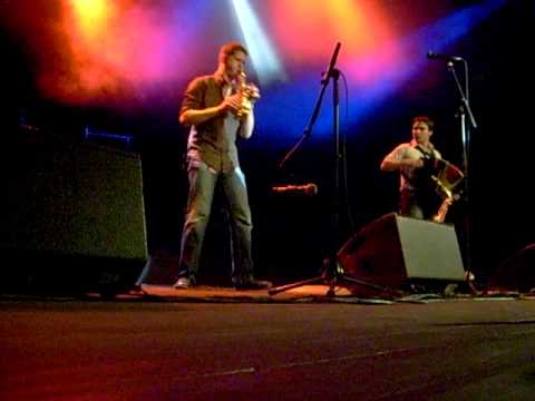 LE BOUR / BODROS / MOAL - fest noz de Bagneux - Rond de St Vincent