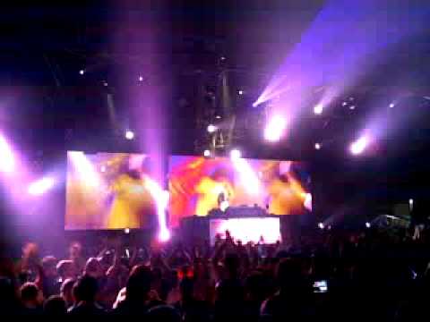 Armin van Buuren   Pure Prague 2009   Cerf, Mitiska & Jaren – Beggin' You Armin van Buuren Remix