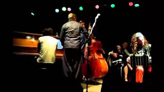 Horacio 'Pebete' Godoy como D'Arienzo en La Viruta