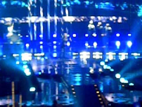 Dansk Melodi Grand Prix 2010 - Sang nr. 1 - Bryan Rice - "Breathing" ... LIVE!