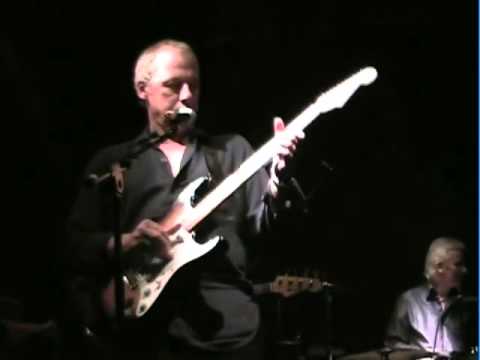 The Notting Hillbillies  "His latest flame" (Presley)  1999-JULY-24 London