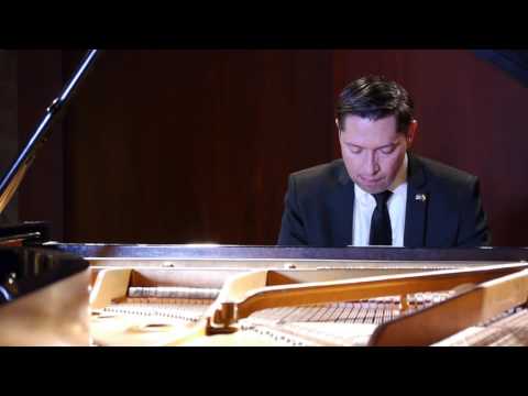 Pa' qué me miró, Alvaro Puig, MD - Piano