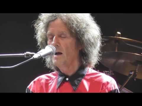 Gilbert O'Sullivan LIVE CANAL STREET 2016