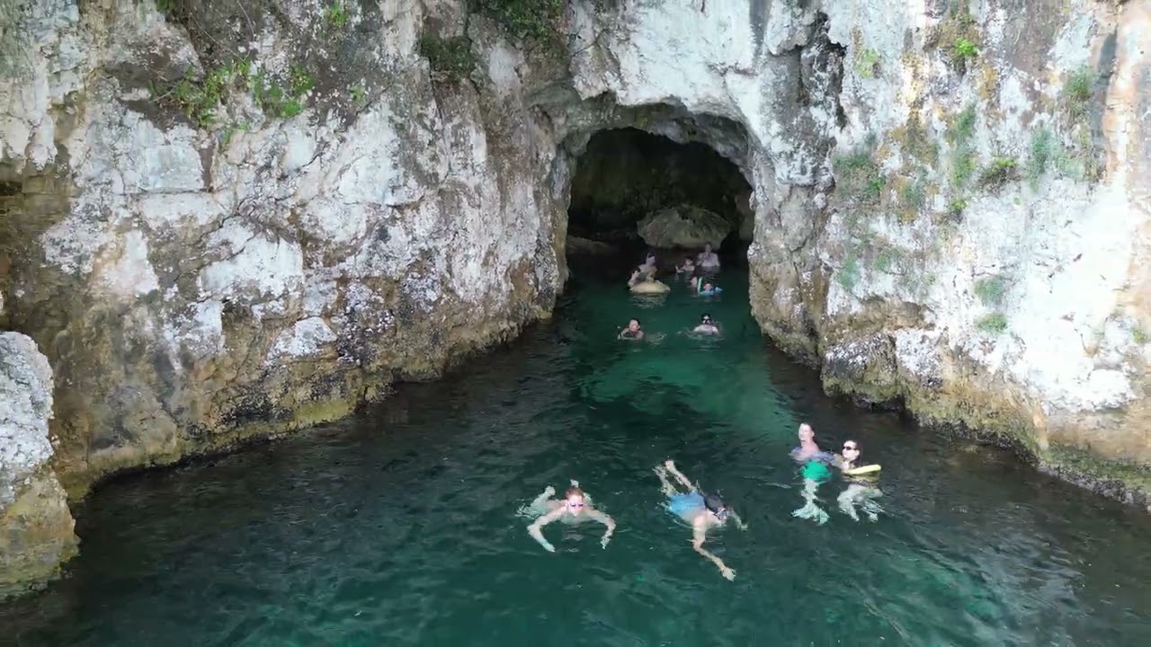 Corfu Boatrip to blue Lagoon n Caves