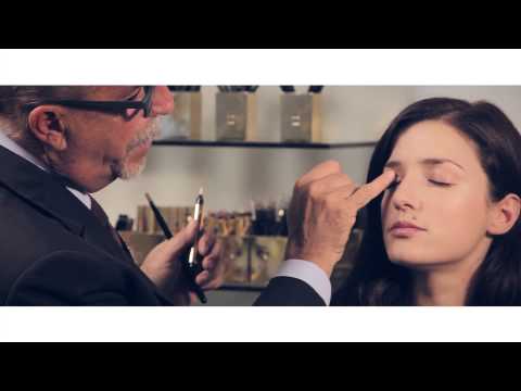 Eleonora Carisi per YSL Beauté Touche Eclat: un incontro luminoso