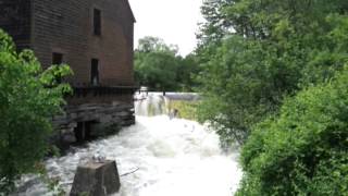 preview picture of video 'Mt vernon, maine flood. 6/4/12 the mill'