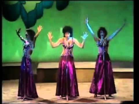 Three Degrees - The Runner (live)