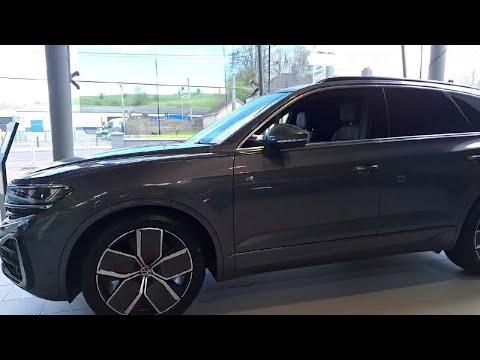 Volkswagen Touareg R-LINE 3.0TDI 4M 231BHP - Image 2