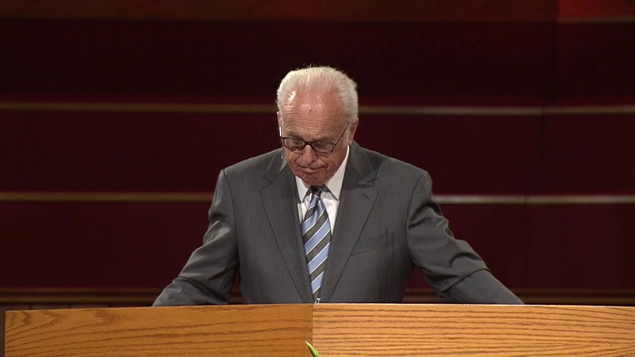 El contraste entre el creyente y el incrédulo en como reciben la Escritura - John MacArthur