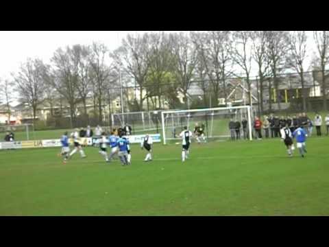 Crea Zimmerman tegen Terheijden.