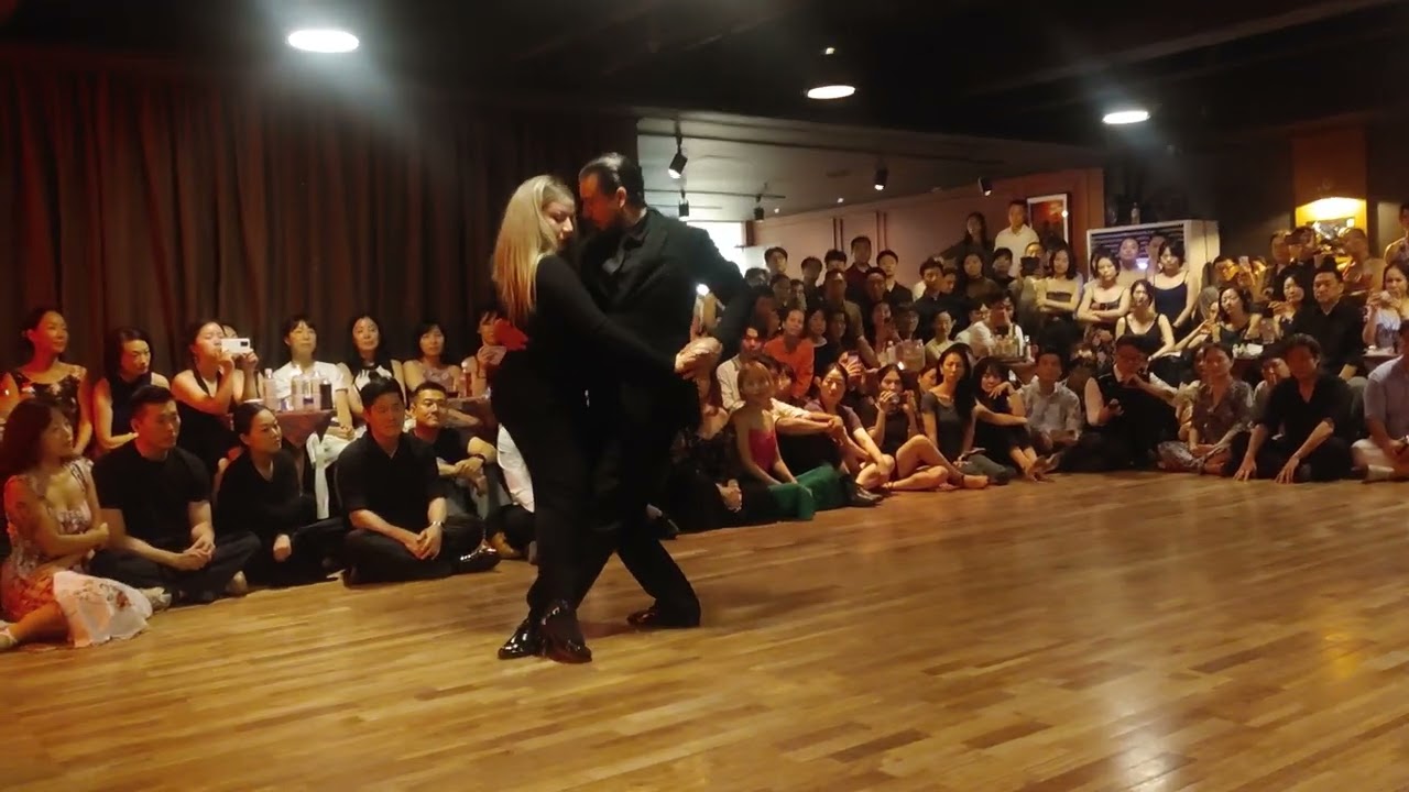 [Osvaldo Pugliese - Chiqué] Noelia Hurtado & Facundo De La Cruz