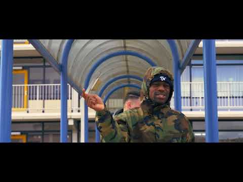 ROLLÀN - Young ft. Hiewi (prod. Nanzoo)