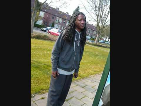 Mello D -  Helemaal Verliefd
